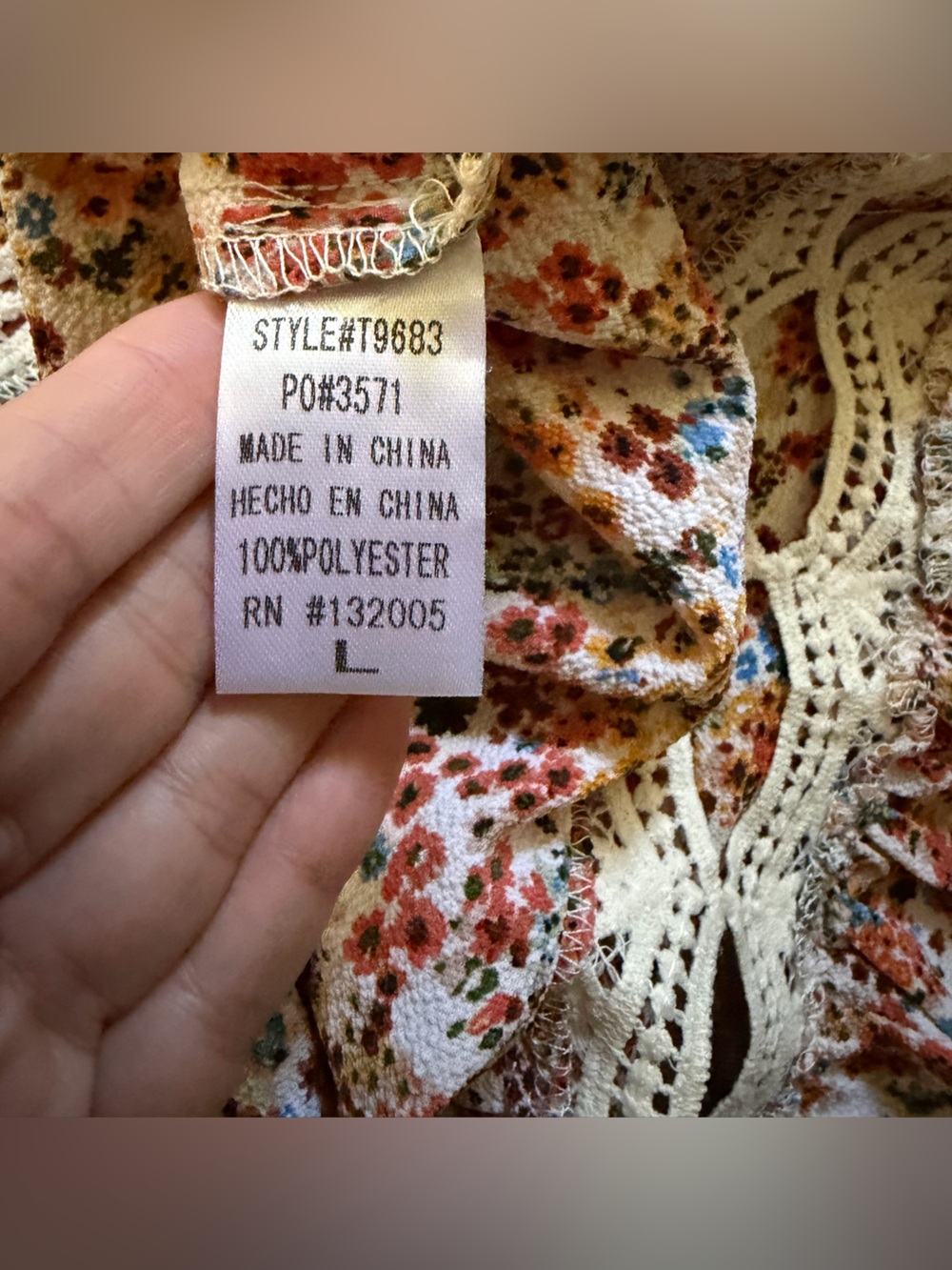 ENTRO Floral Crochet Trim Peplum Tunic Blouse EUC - Picture 6 of 6